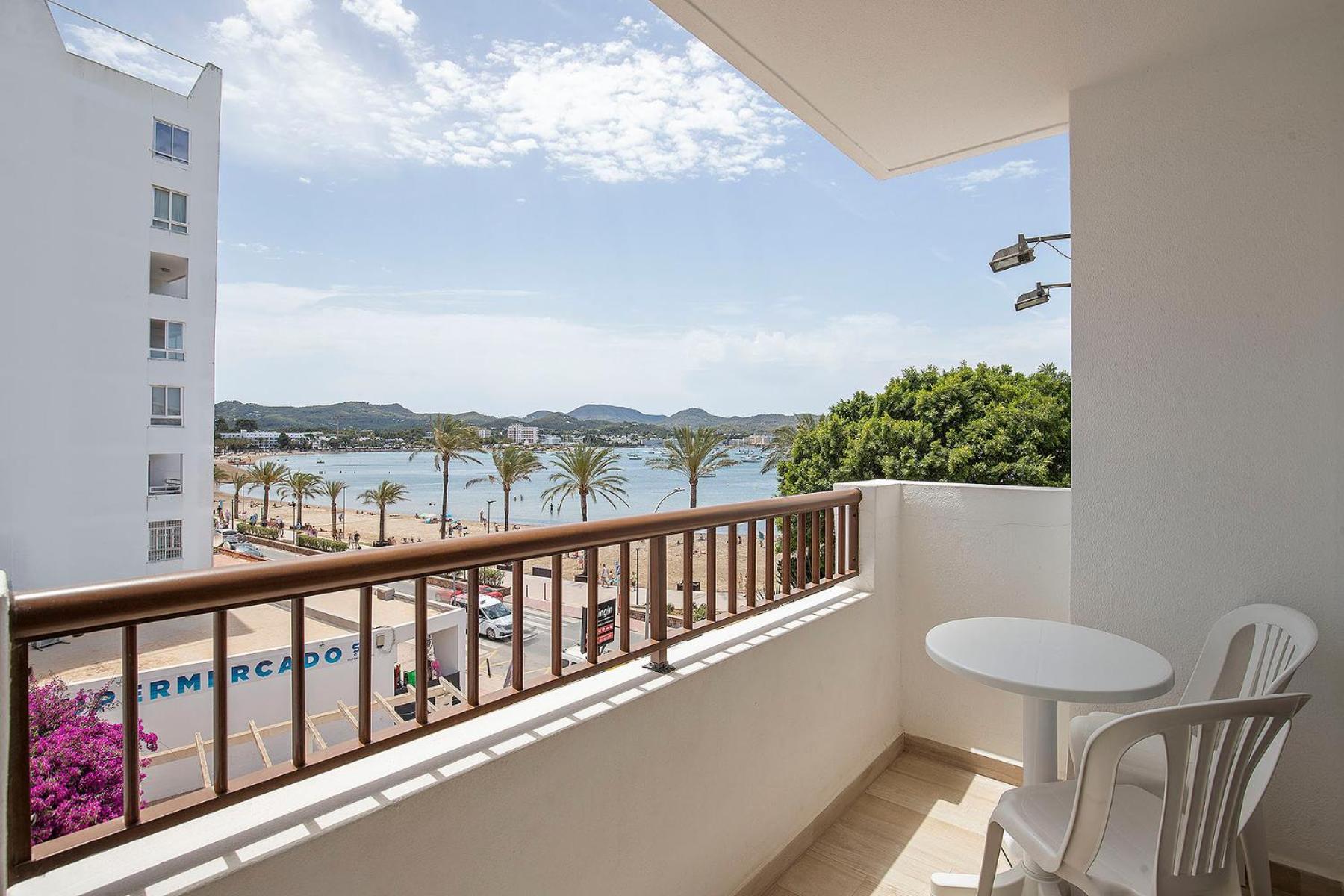 Sunside Ibiza Studios - Only Adults- Formerly Known As Central Park San Antonio  Eksteriør bilde