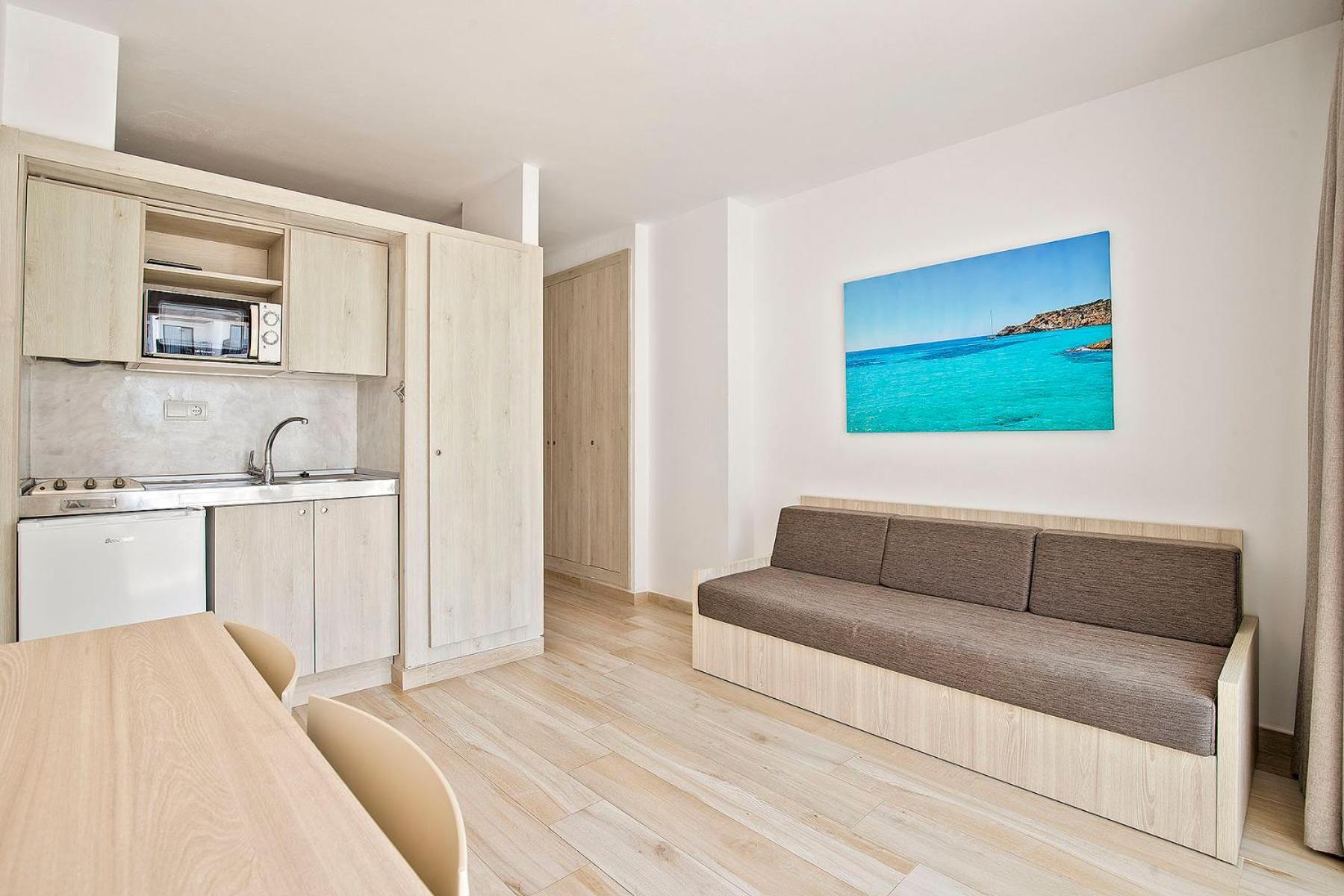 Sunside Ibiza Studios - Only Adults- Formerly Known As Central Park San Antonio  Eksteriør bilde