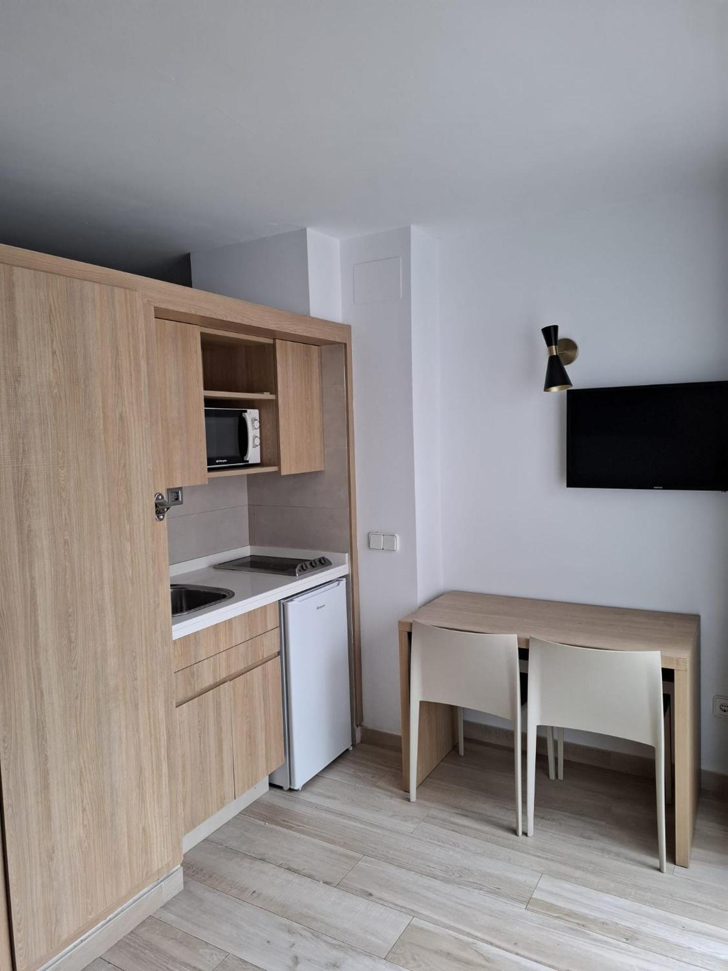 Sunside Ibiza Studios - Only Adults- Formerly Known As Central Park San Antonio  Eksteriør bilde