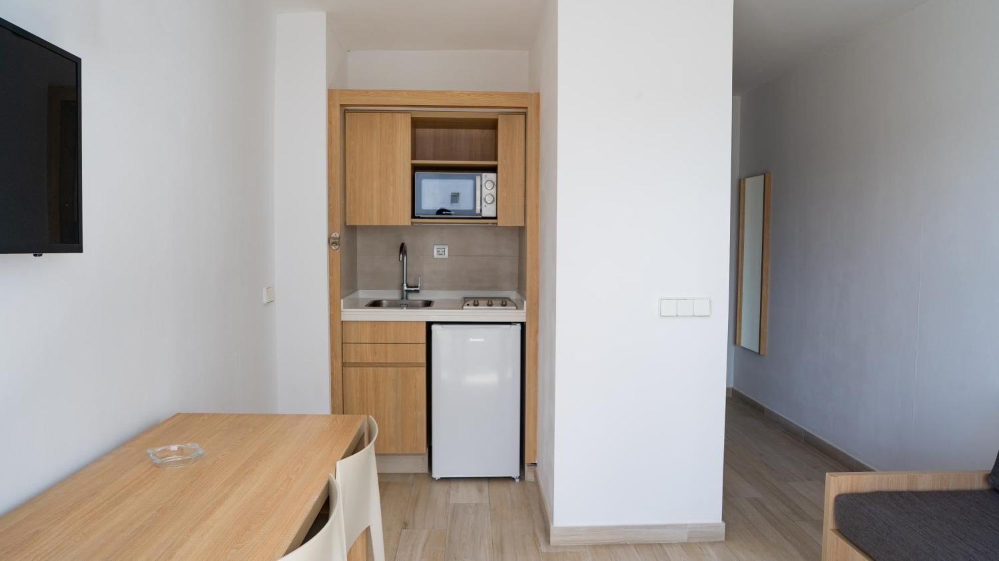 Sunside Ibiza Studios - Only Adults- Formerly Known As Central Park San Antonio  Eksteriør bilde